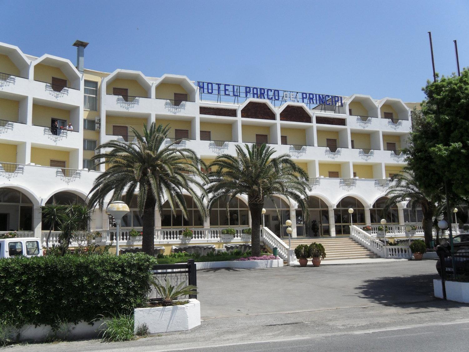 Hotel Parco Dei Principi Scalea Exteriör bild